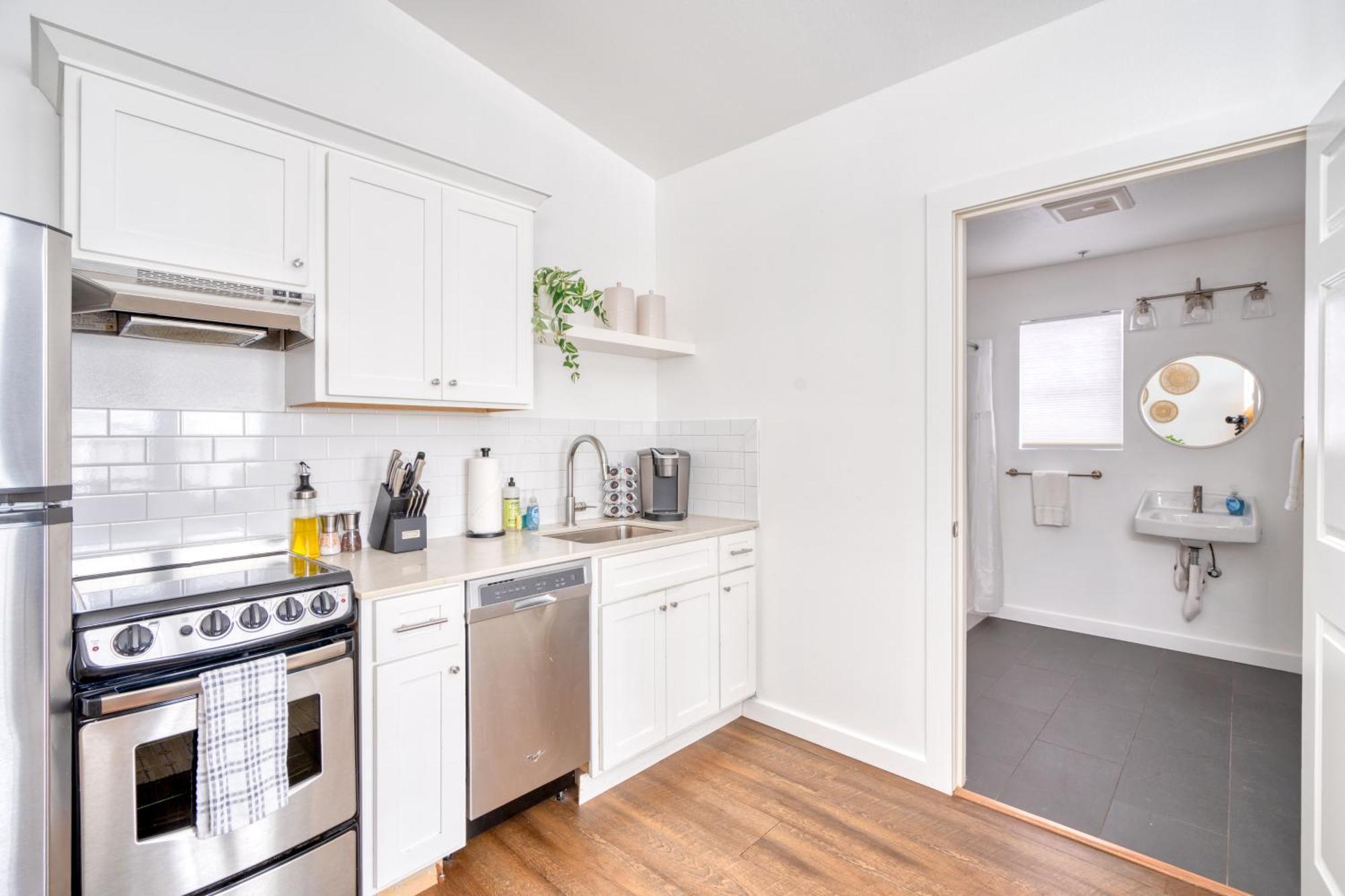 Stay Portland - Beach Vibes Getaway Near Burnside & Laurelhurst! Bagian luar foto